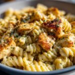 Crockpot Garlic Parmesan Chicken Pasta